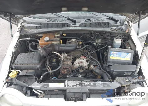 2004 Jeep Liberty Sport from USA, damaged, VIN 1J4GL48K14W279085